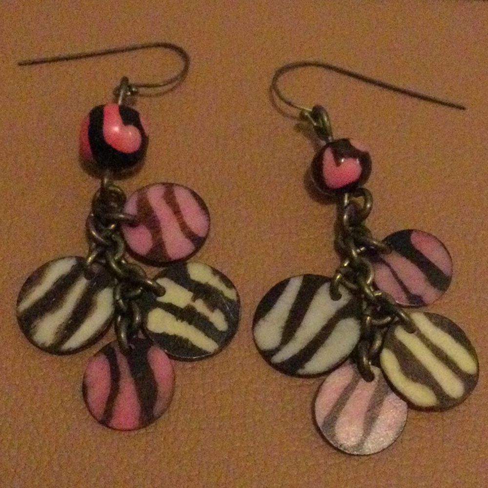 Like New VTG UO Tribal Chandelier Earrings